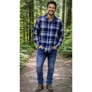 J Crew plaid Flannel Mens XL Shirt Blue Long Sleeve slim 100% Cotton lumberjack